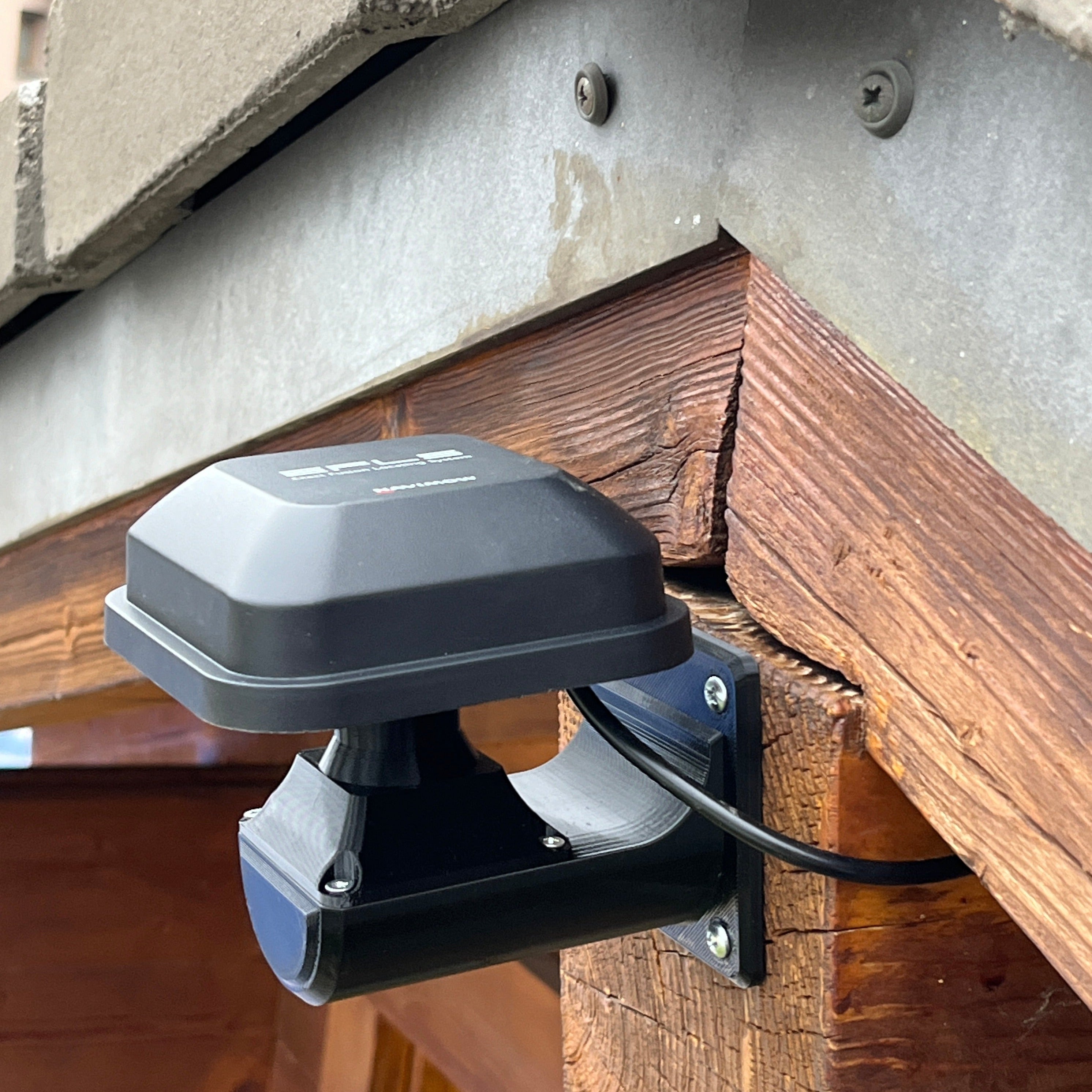 Soporte de pared de 90° para GPS Segway Navimow
