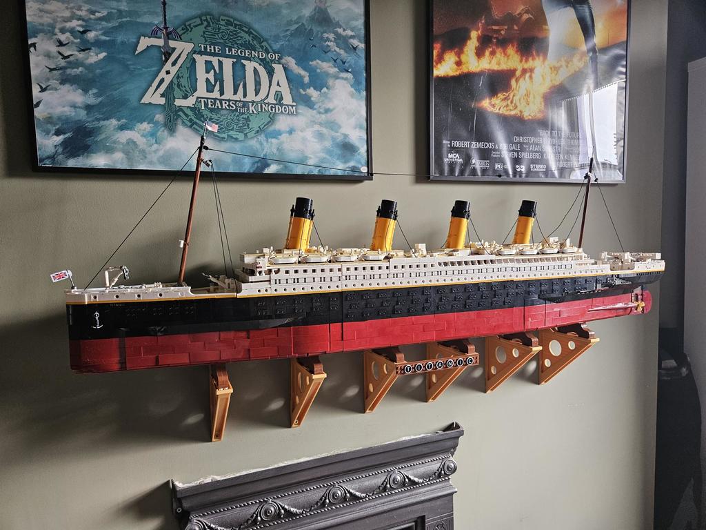 Soporte de pared LEGO Titanic 10294