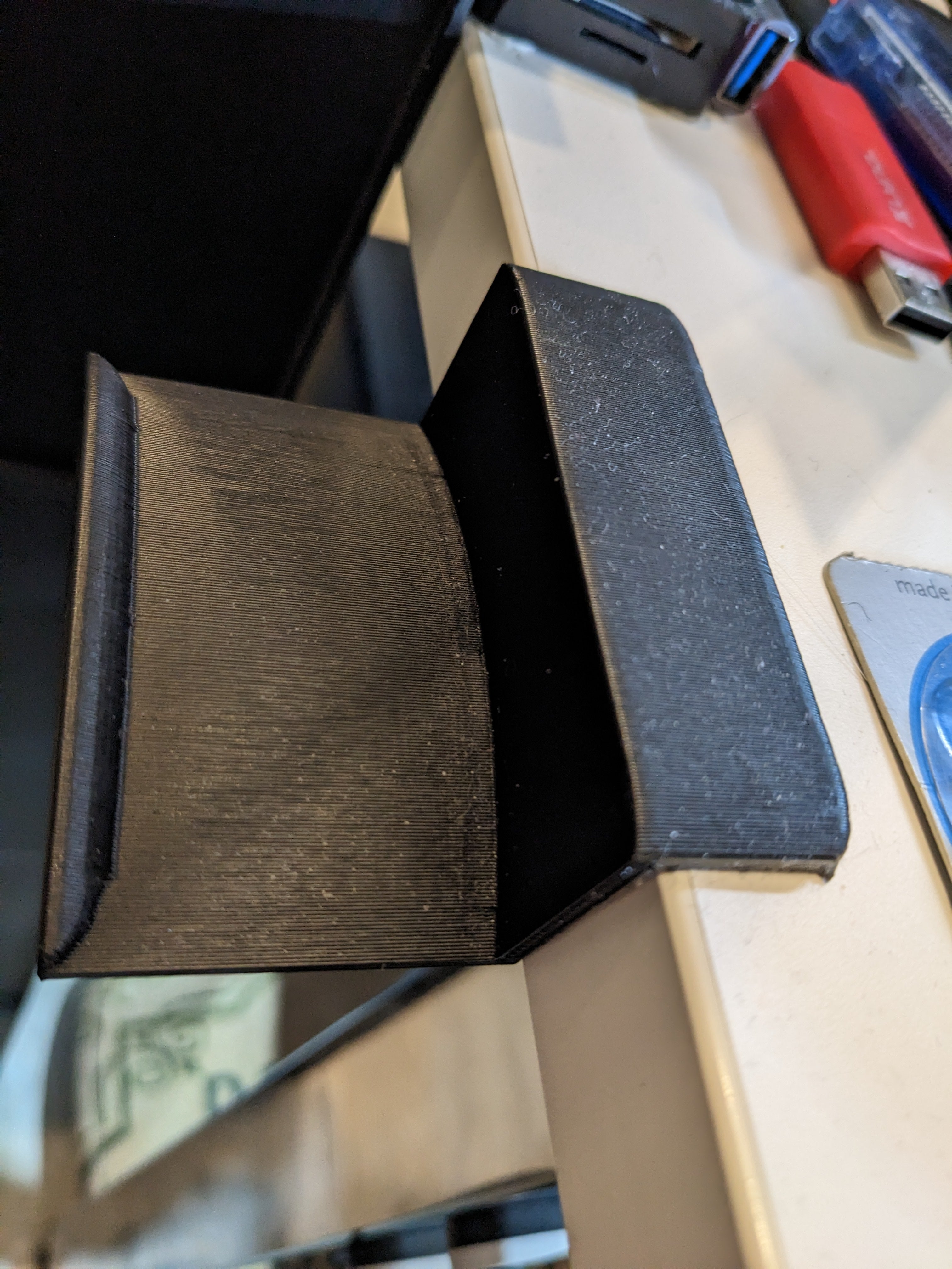 Soporte para auriculares montado en la mesa: optimizado para HyperX Cloud Alpha