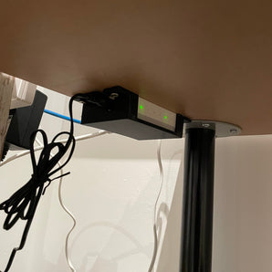 Soporte de escritorio para conmutador D-Link DGS-1005A de 5 puertos