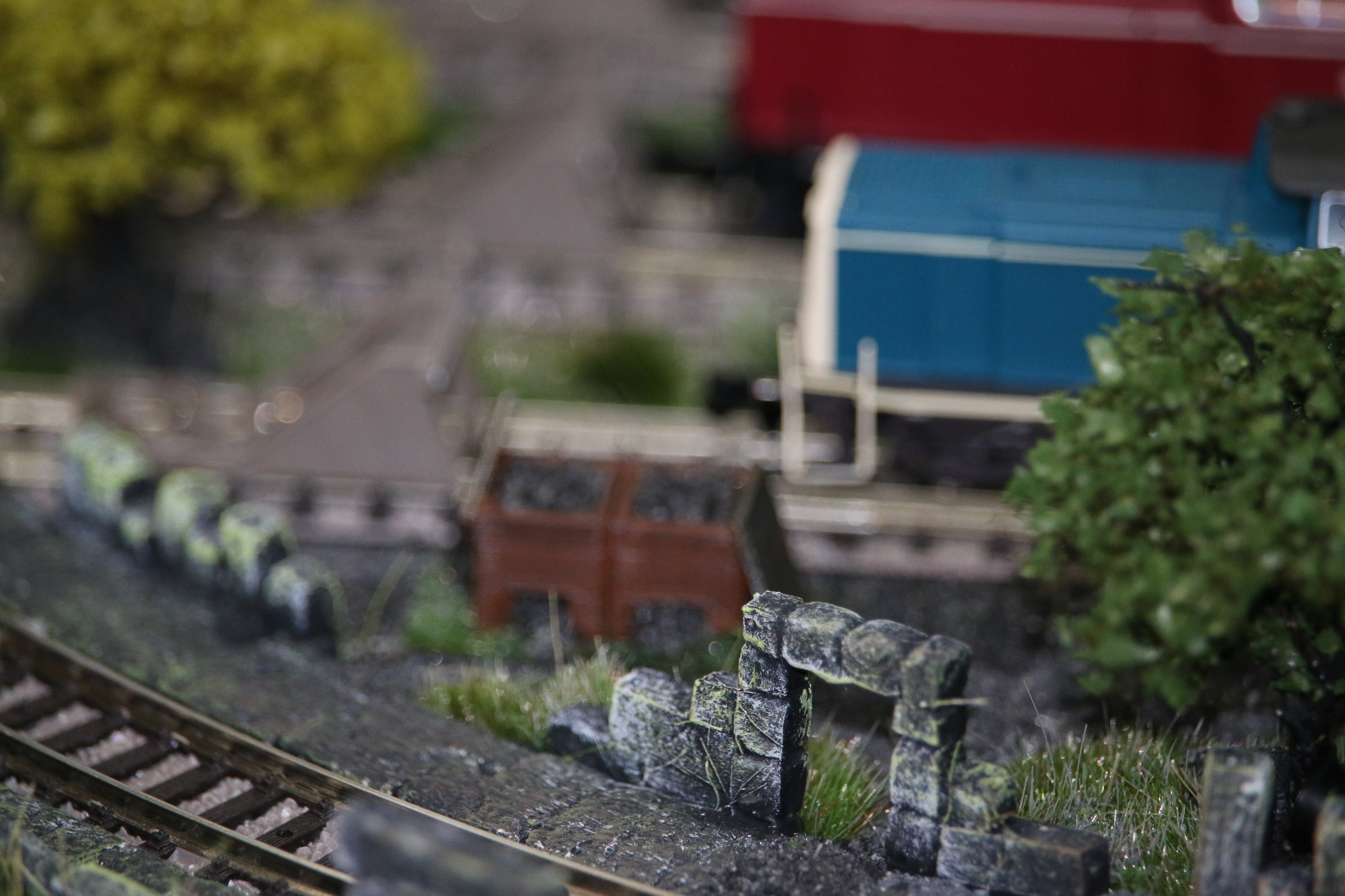 Cajas de arena y grava a escala N para modelismo ferroviario