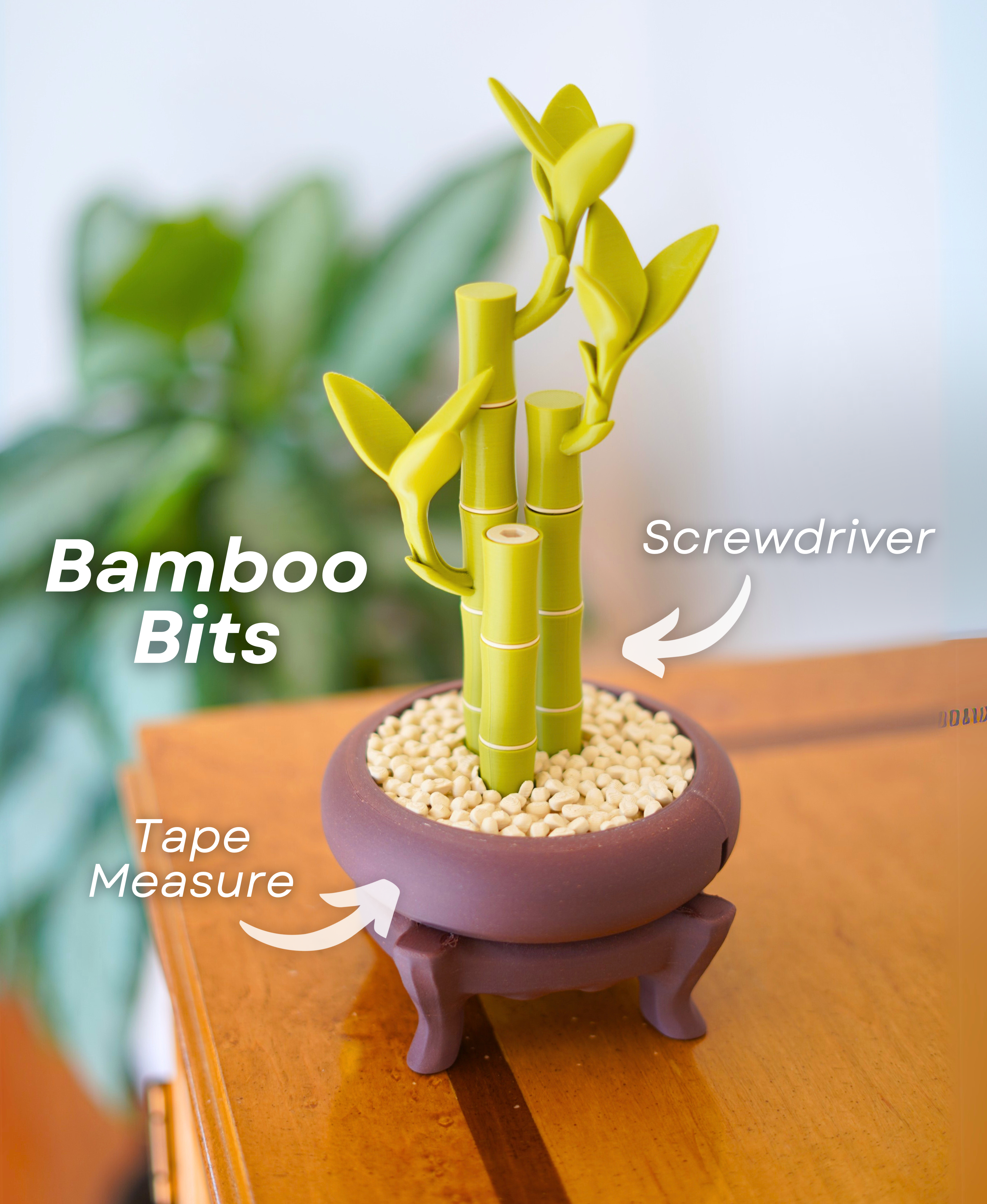 Bamboo Bits: Almacenamiento de herramientas elegante para el escritorio