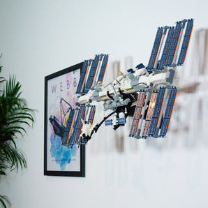 Soporte de pared para la estación espacial ISS de la NASA 21321