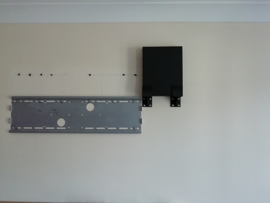 XBox One X - Soporte de pared