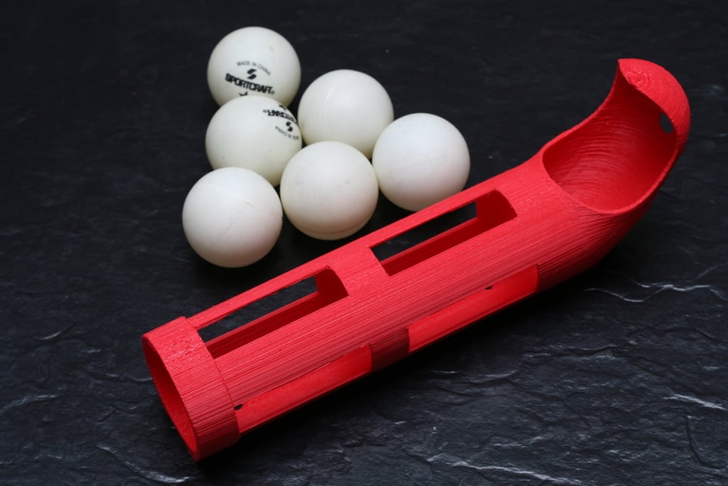 Soporte paramétrico de pared para pelotas de ping-pong