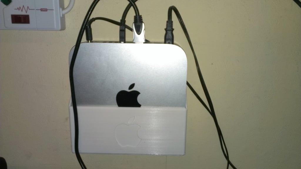 Montaje en pared para Mac Mini