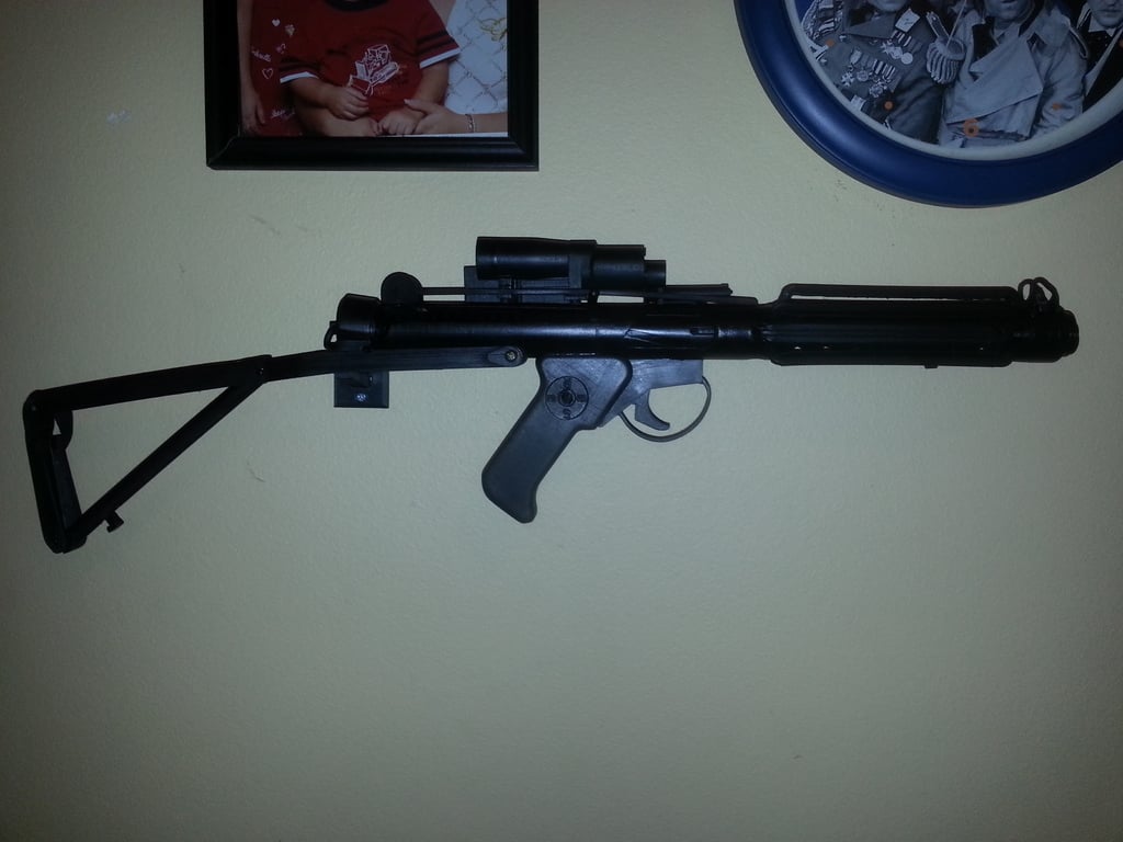 Soporte de montaje en pared para rifle Blaster de Star Wars