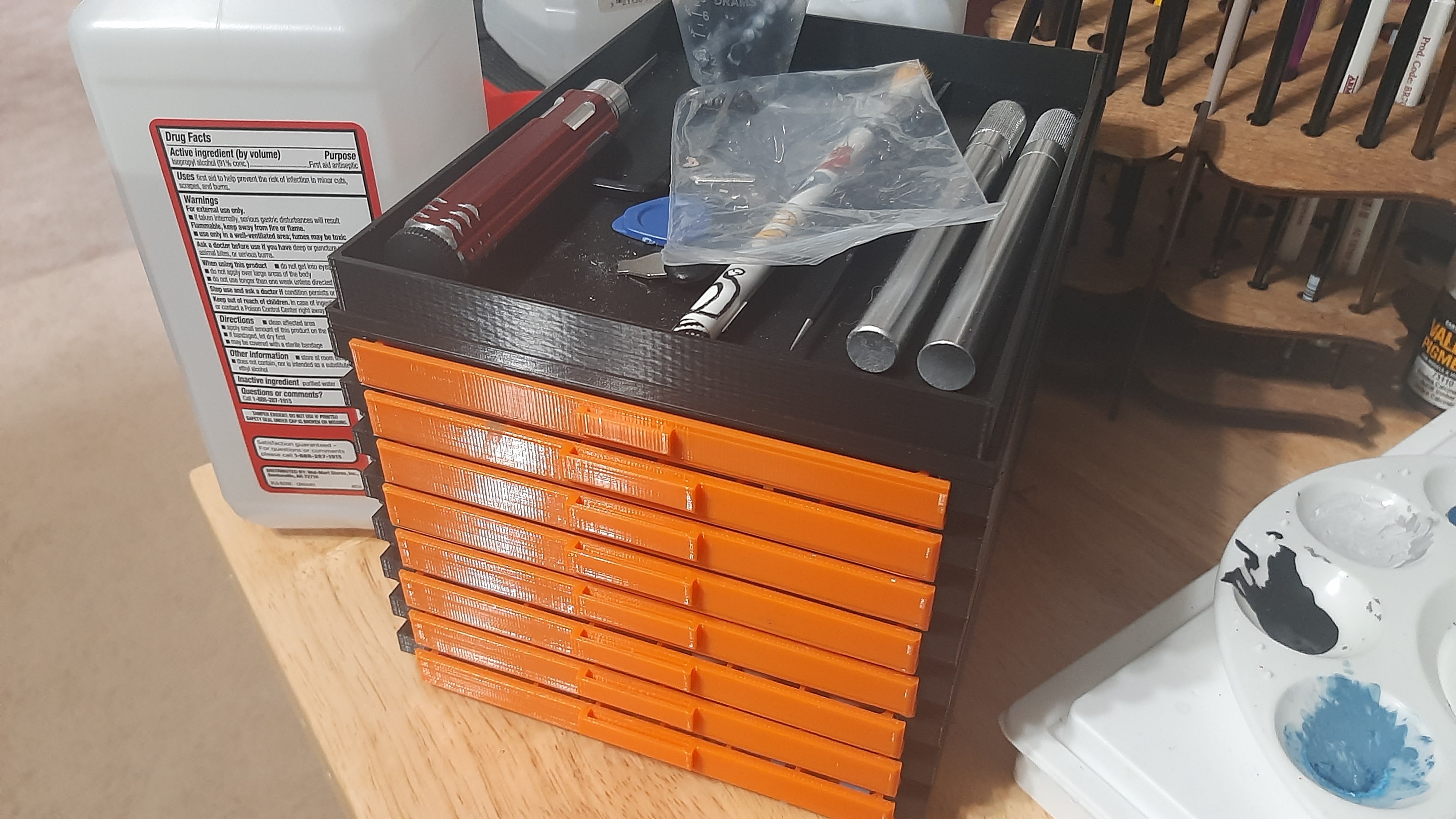 Cajones de almacenamiento modulares para herramientas pequeñas