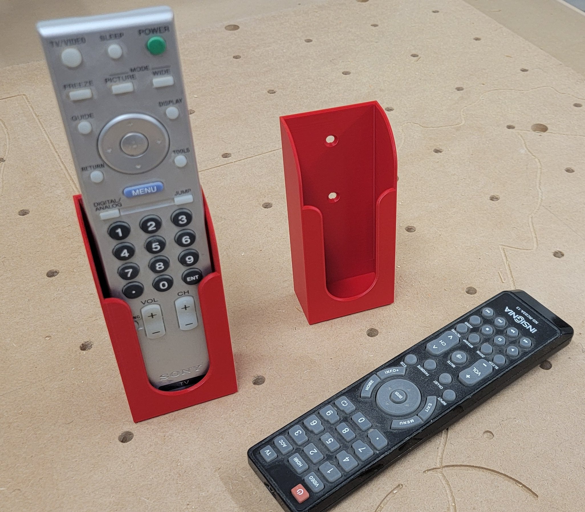 Soporte de mando a distancia para montaje con tornillos para madera