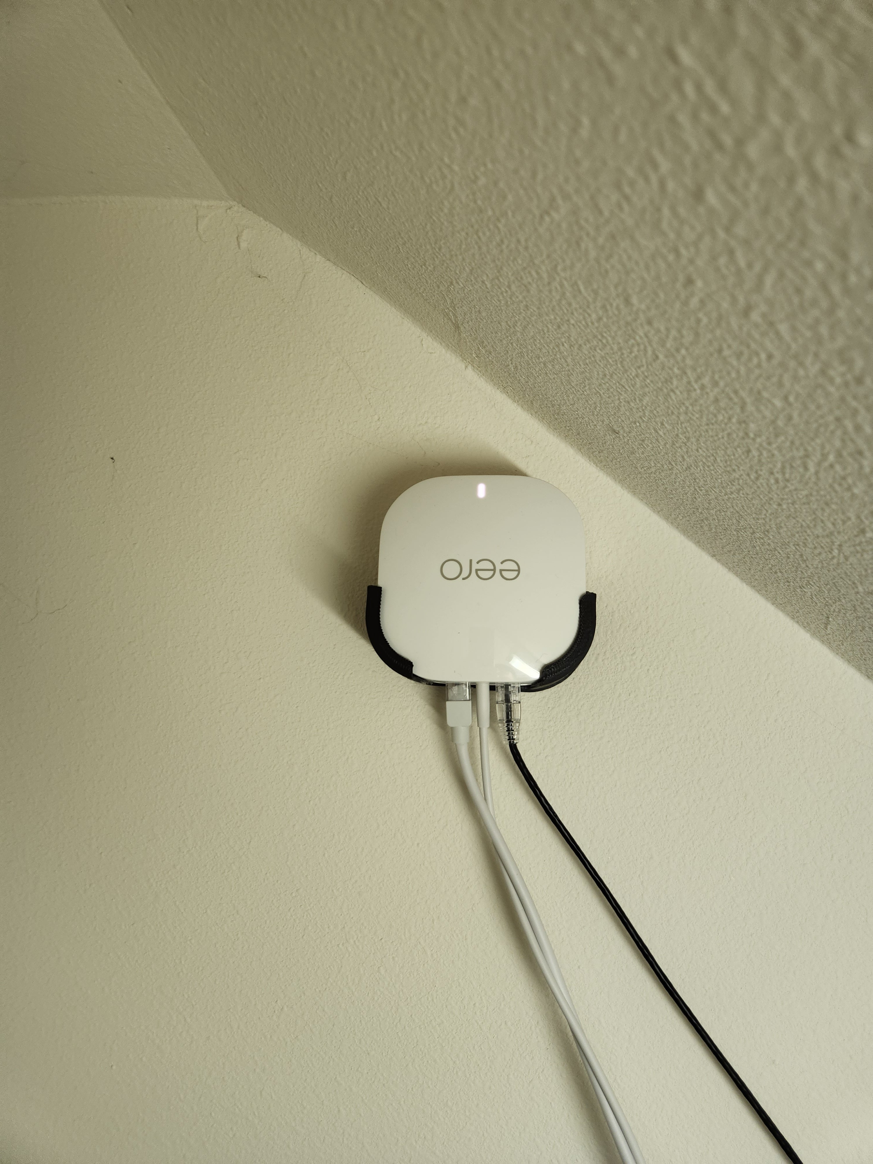 Soporte de pared para router WiFi Eero 6+ Plus