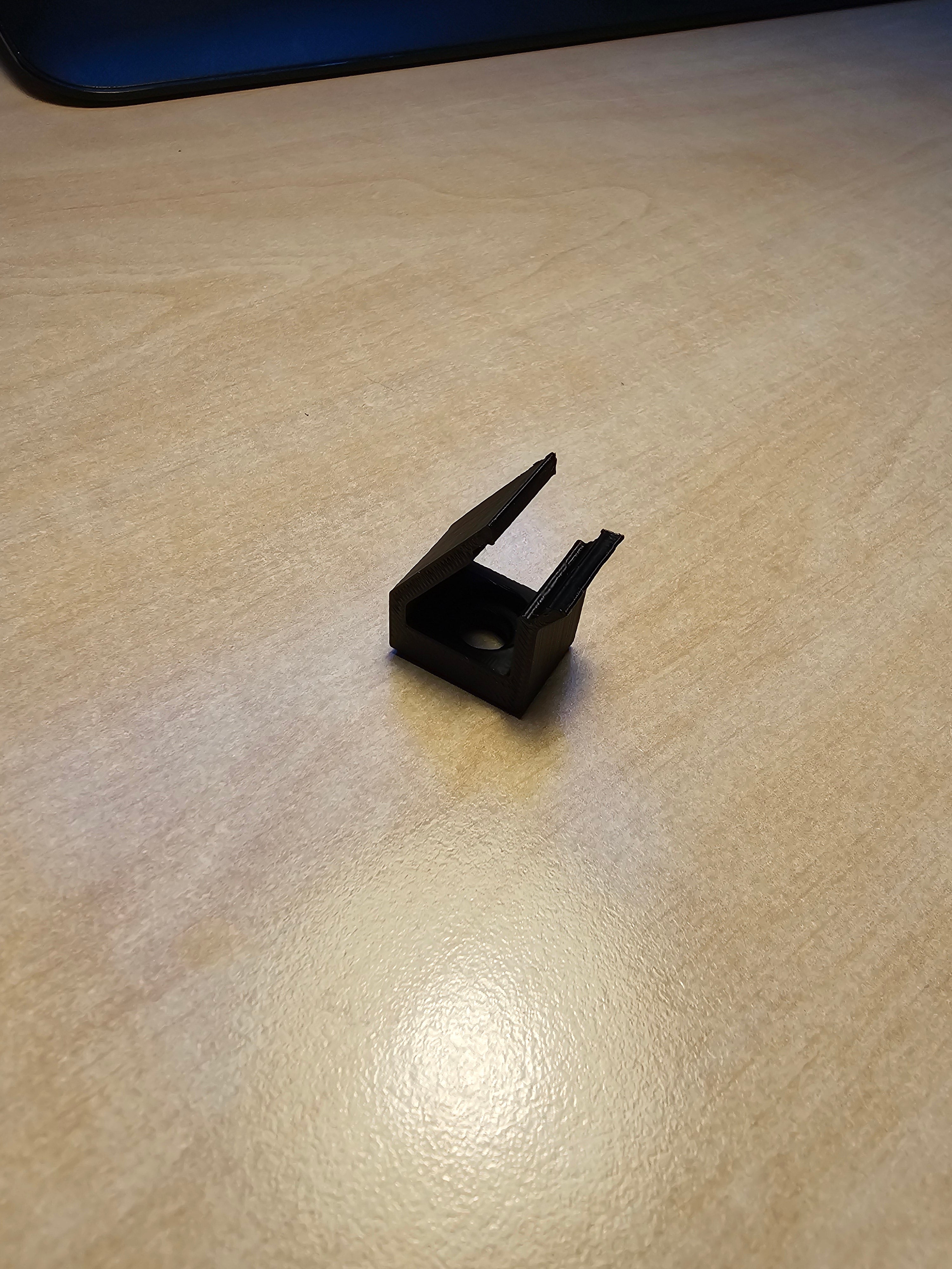 Tira de LED IKEA Ledberg recortada para extrusiones 3030 (compatible con RatRig V-Core)