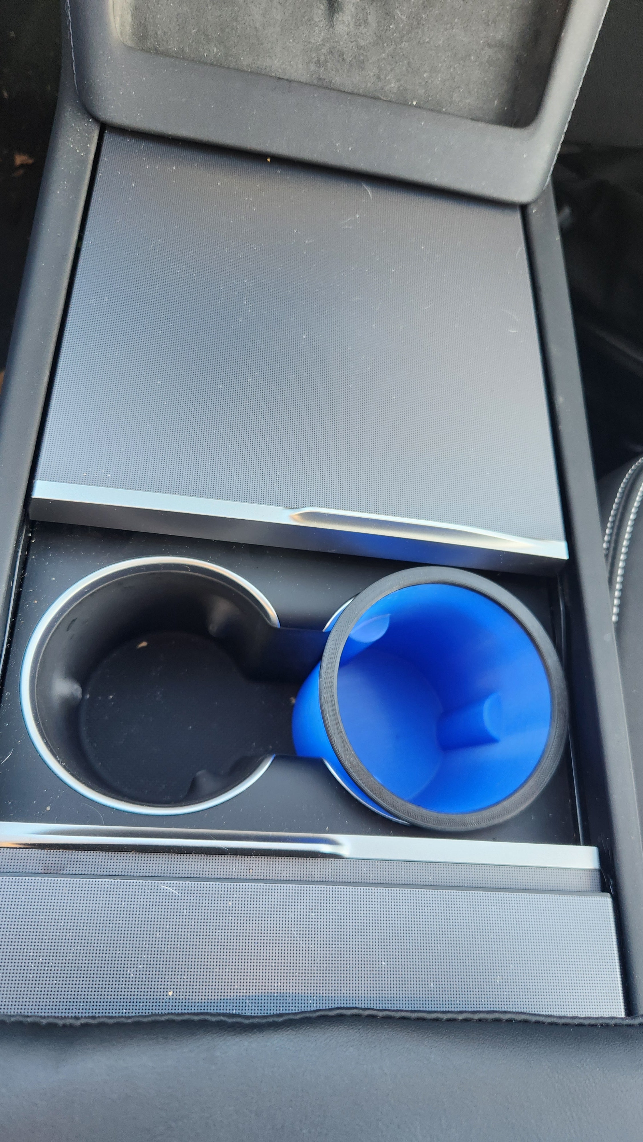 Soporte flexible para vasos para Tesla Model 3 Highland