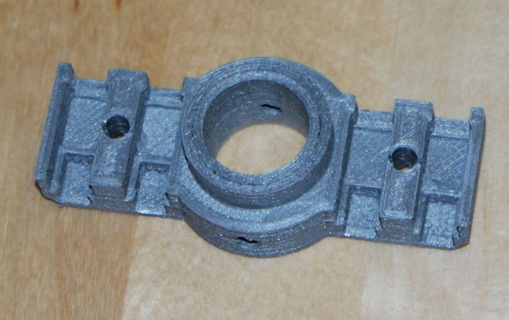 Soporte German RepRap NEO E3D V6 con enchufe integrado y gestión de cables