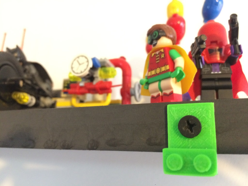 Expositor de pared para minifiguras de Lego con espacio para accesorios traseros