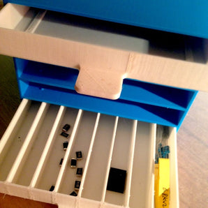 Caja de almacenamiento con cajones y bloqueo de parada para componentes electrónicos y piezas pequeñas