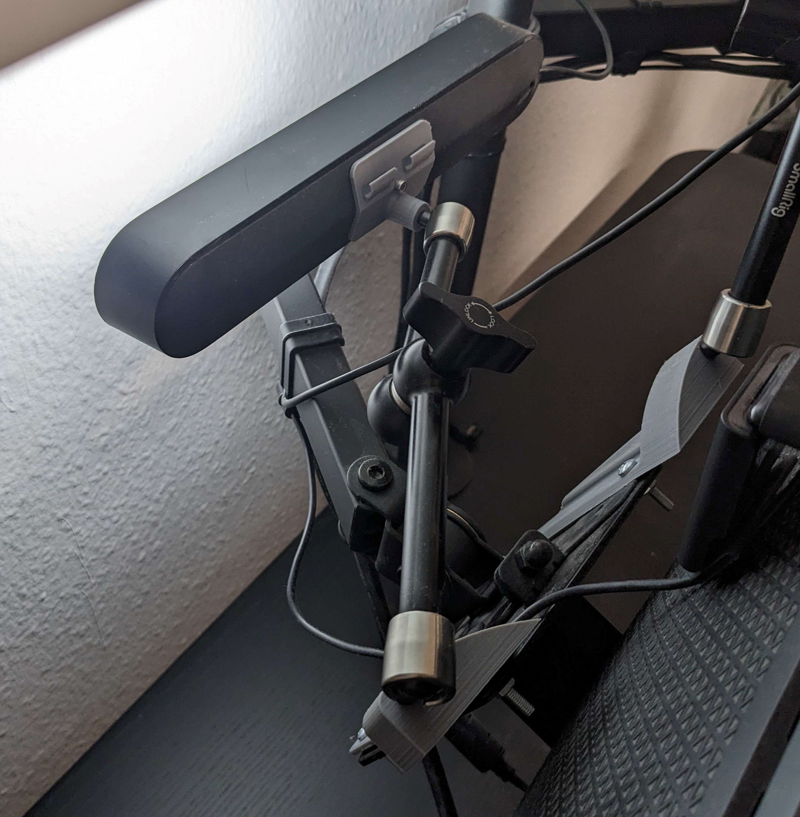 Brazo de montaje flexible para Philips Hue Play Bar