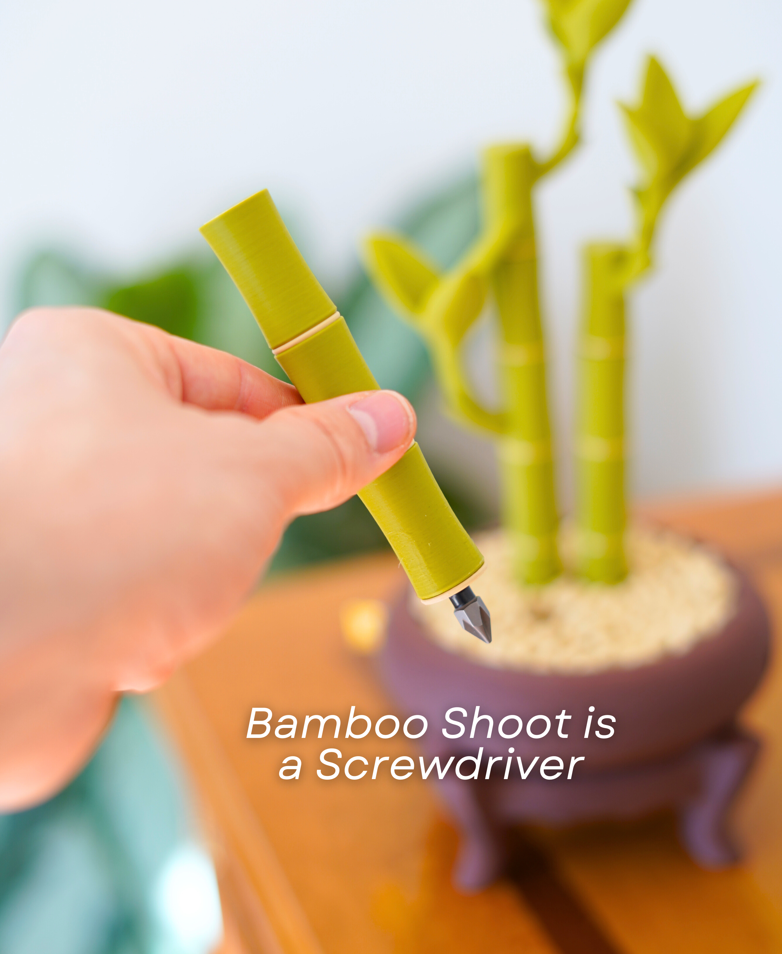Bamboo Bits: Almacenamiento de herramientas elegante para el escritorio