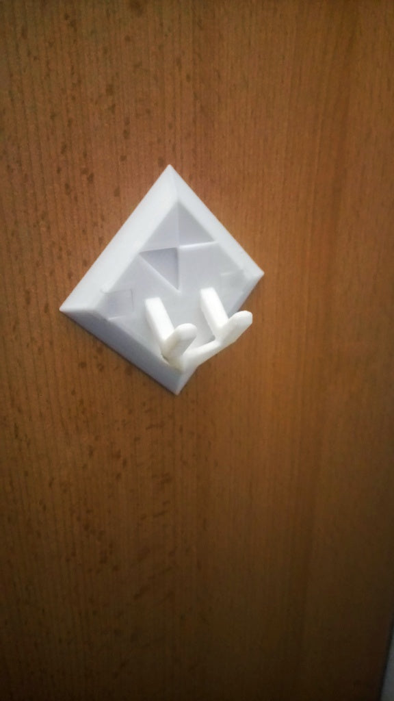 Colgador de pared moderno para ropa