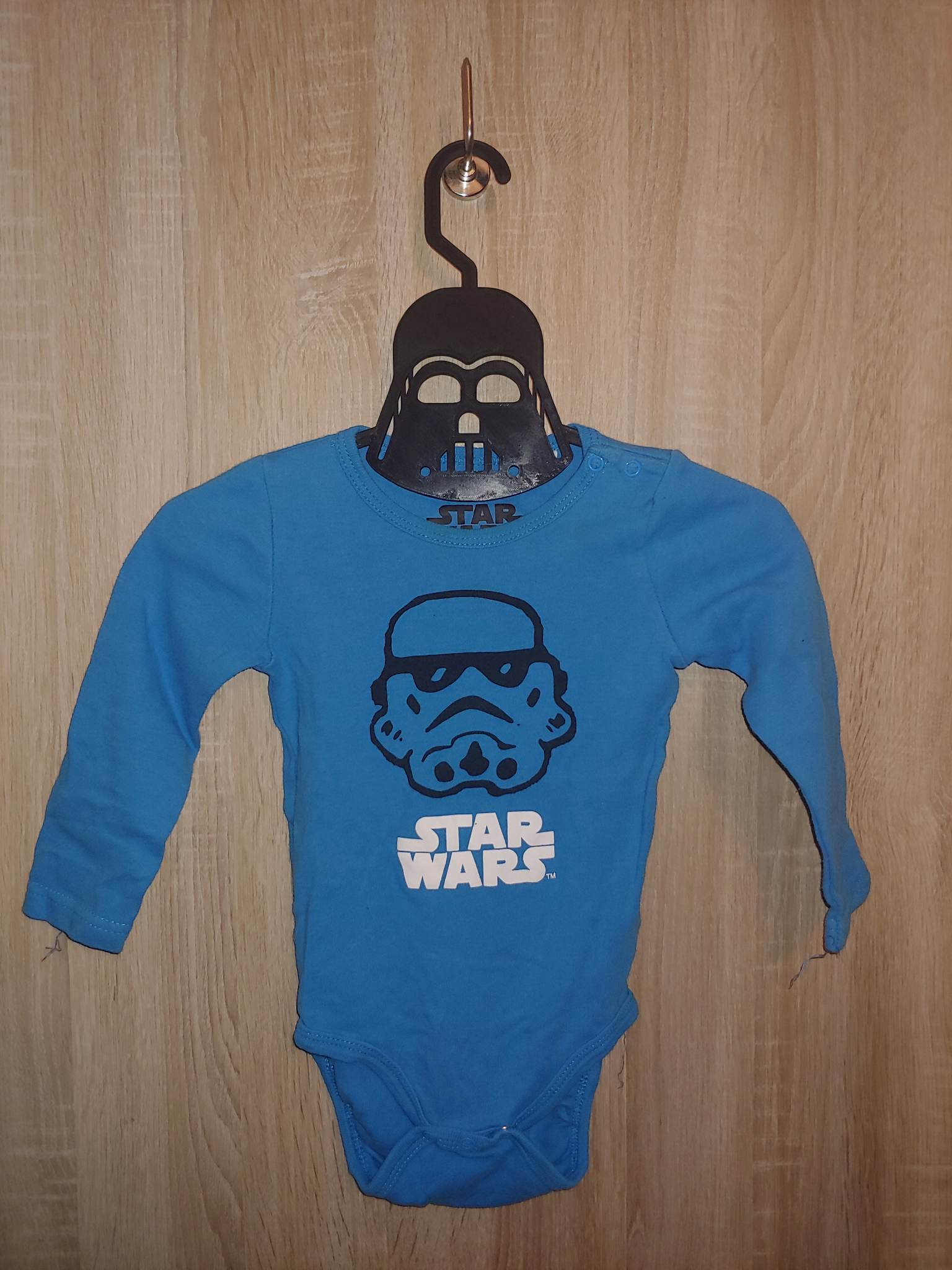 Perchero de ropa infantil - Star Wars y superhéroes