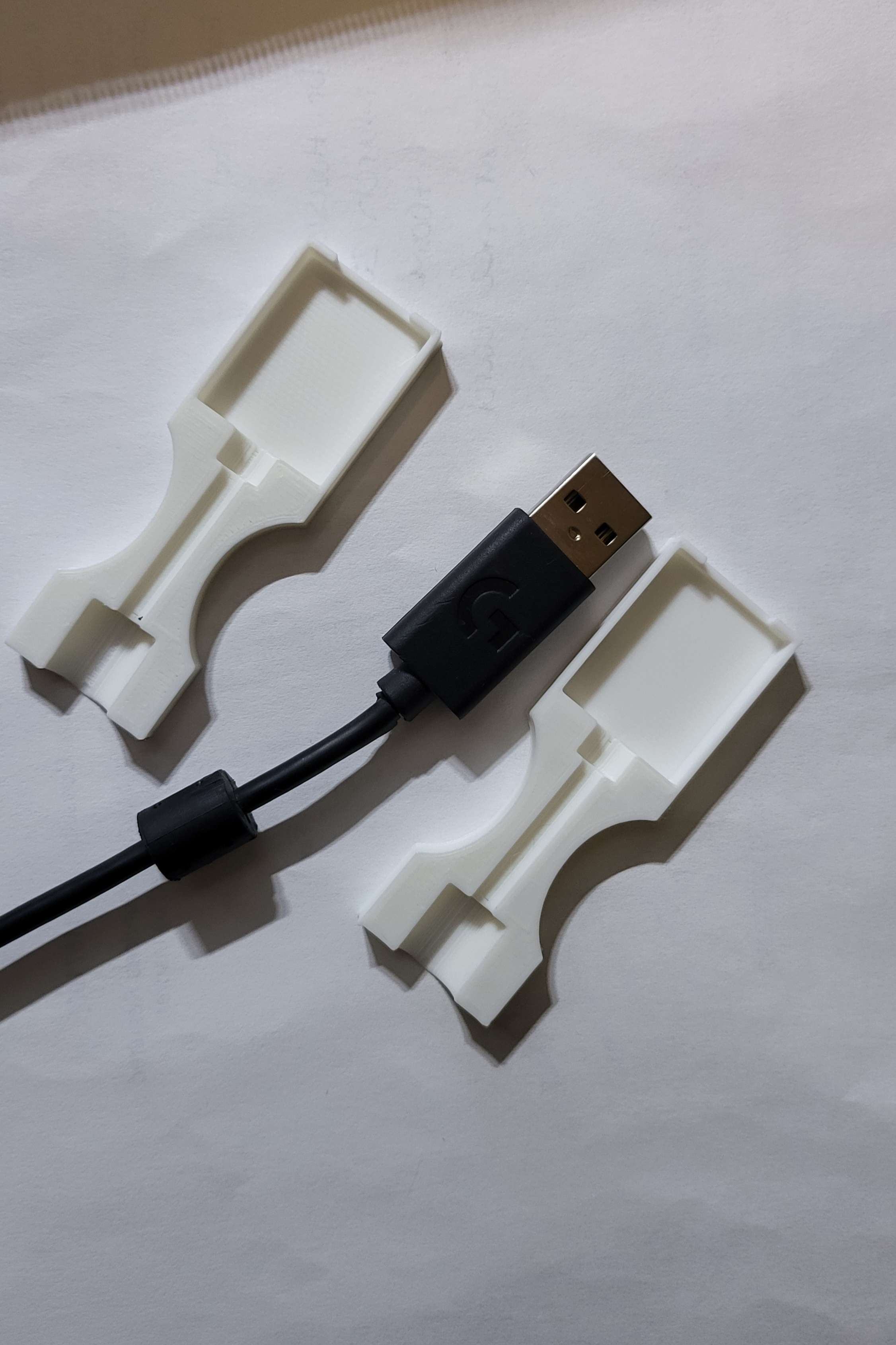 Estabilizador de cable Logitech G635