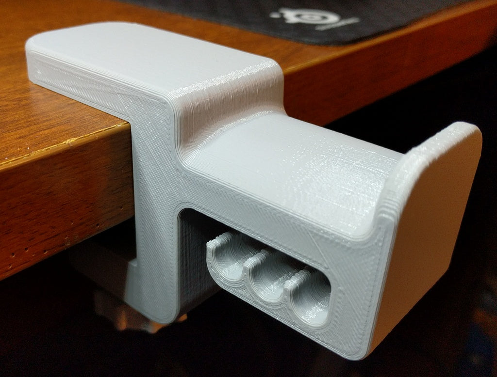 Soporte para auriculares montado en escritorio: robusto y que ahorra espacio