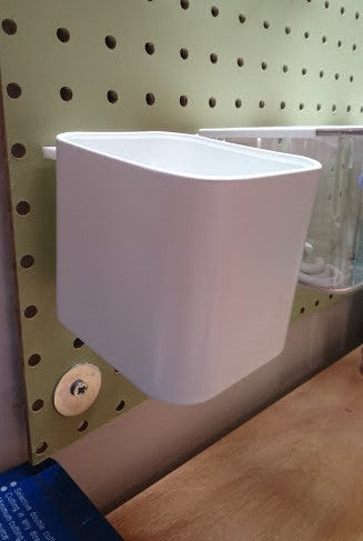 Actualización del adaptador de caja SKÅDIS METAL de Ikea para placa con orificio normal