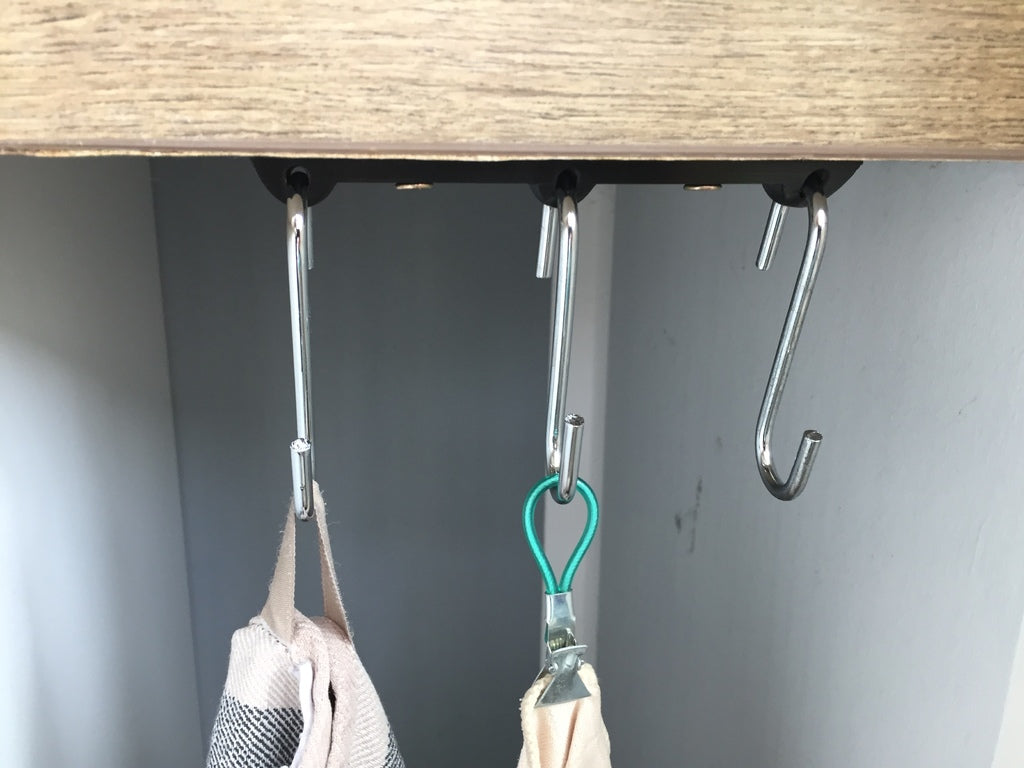 Práctico gancho en S para paños de cocina