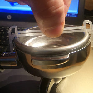 Accesorio de cesta para máquina de espresso VBM de 58 mm: embudo y pie