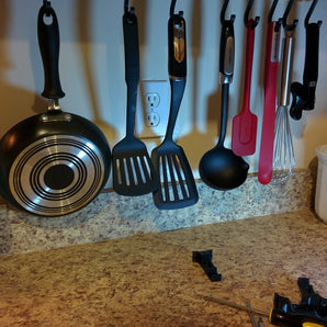 Estante colgante versátil para utensilios de cocina