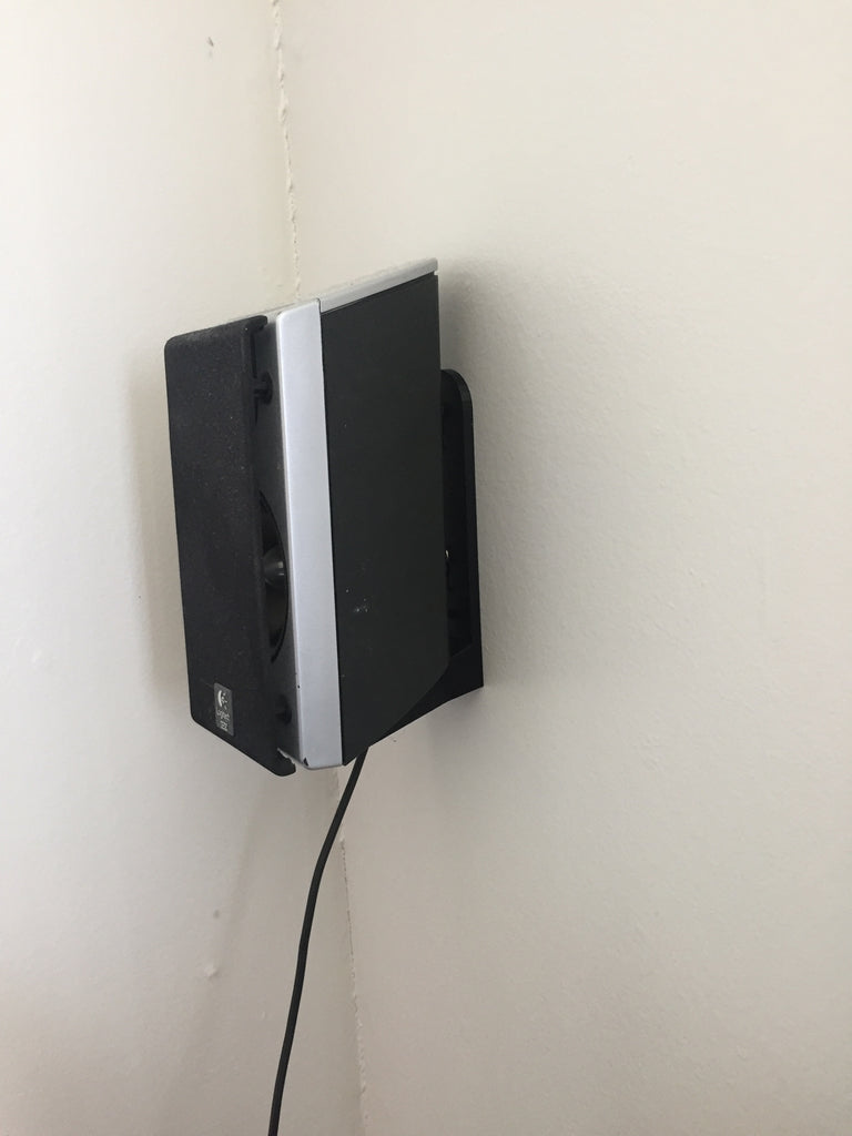 Soporte de pared para altavoces Logitech Z2300