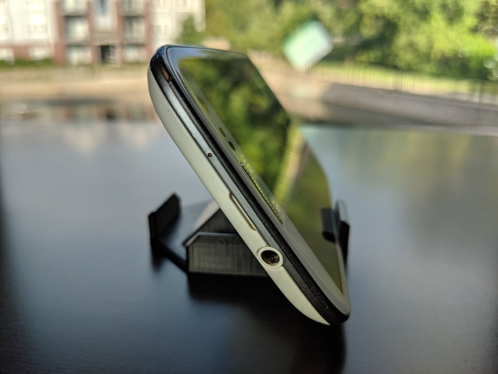 4X Phone Stand: soporte para smartphone pequeño y ligero con cuatro ángulos
