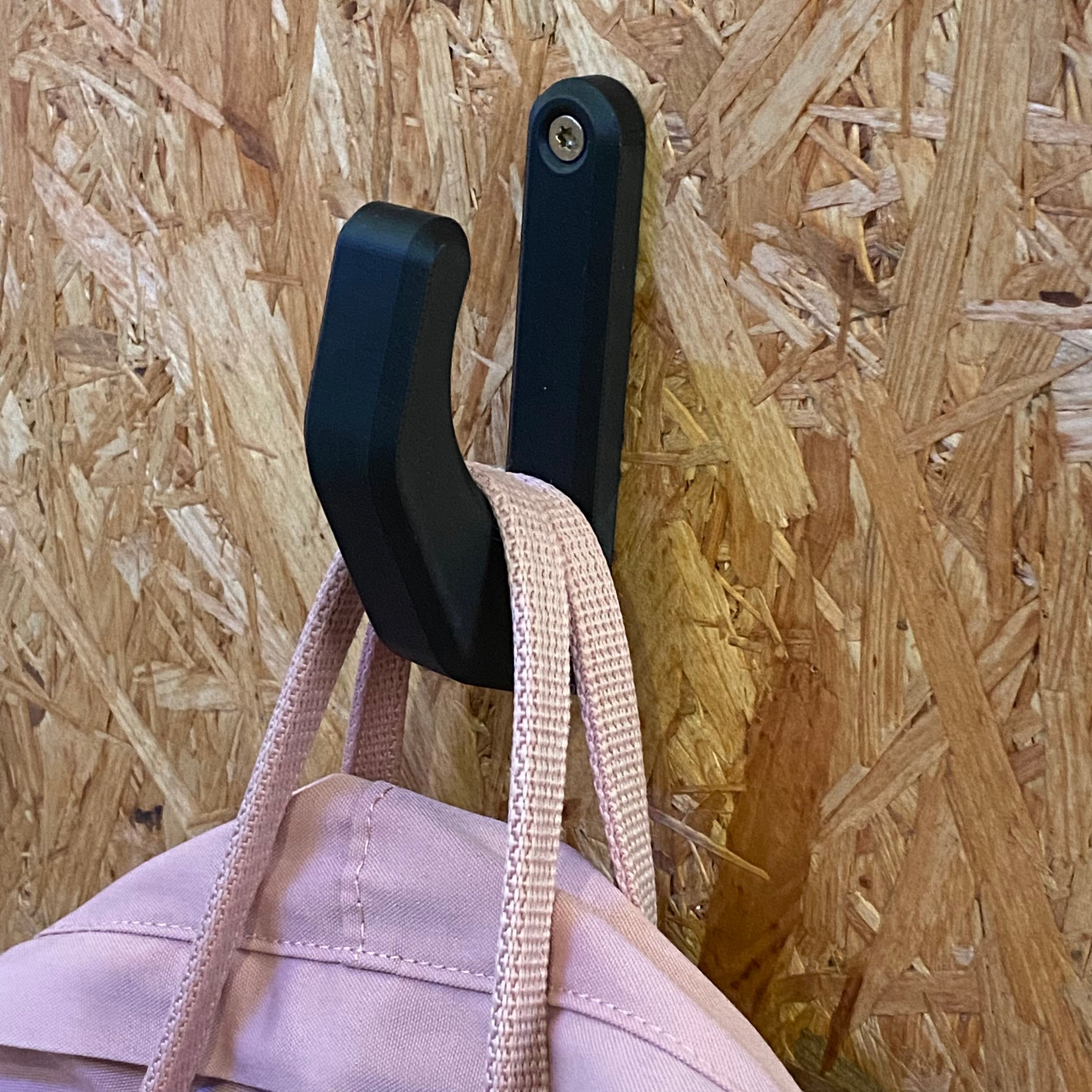 Gancho de pared para mochila
