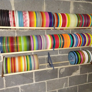 Estante de disco montado en la pared para Disc Golf - Se adapta a varillas de 3/4"