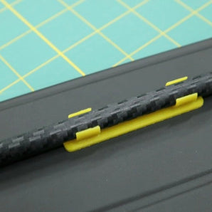 Práctico soporte para Apple Pencil con montaje autoadhesivo