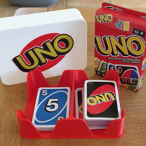 Caja de almacenamiento robusta para tarjetas de juego