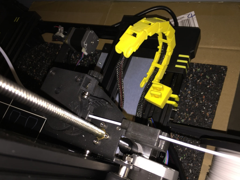 Clip-on para el cableado de la cama de impresión Anycubic Chiron, remake.