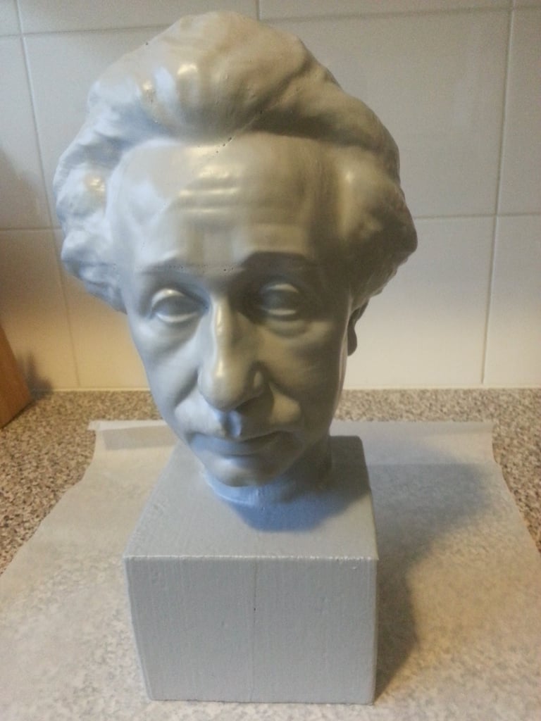 Escaneo 3D del busto de Albert Einstein - Estatua de bronce para imprimir