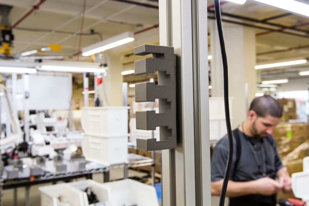Soporte de cable para 80/20 y marcos Bosch Rexroth