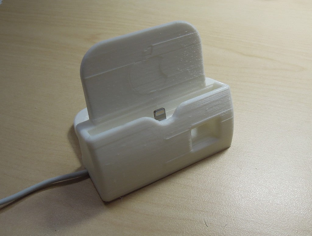Base de carga para iPhone6 y 6 Plus con bocina de altavoz y cableado ajustable