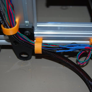 Soporte de cable a presión Maker Slide / Hadron Ord Bot