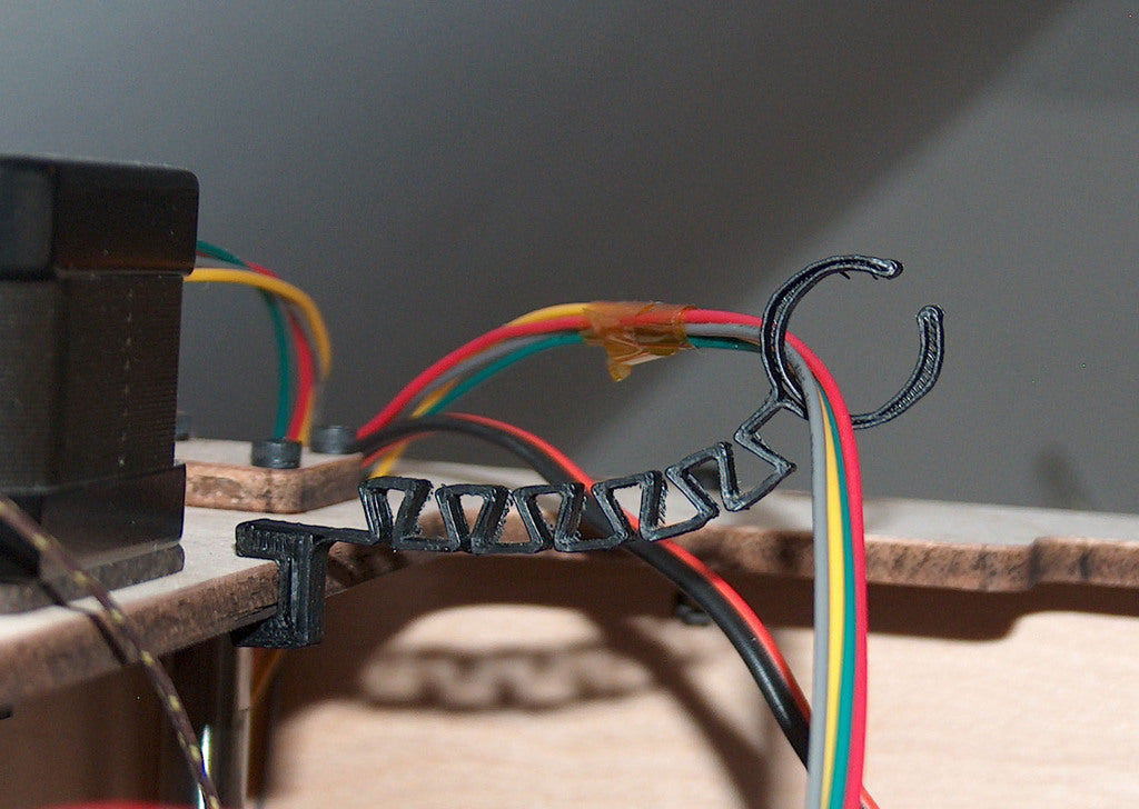Clip de cable flexible para Makerbot Thing-O-Matic
