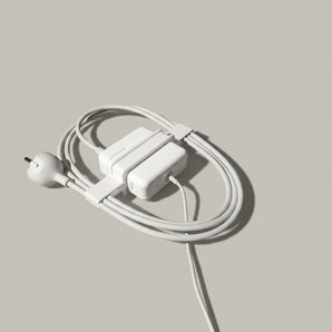Clip y protector de cable de alimentación para MacBook Pro