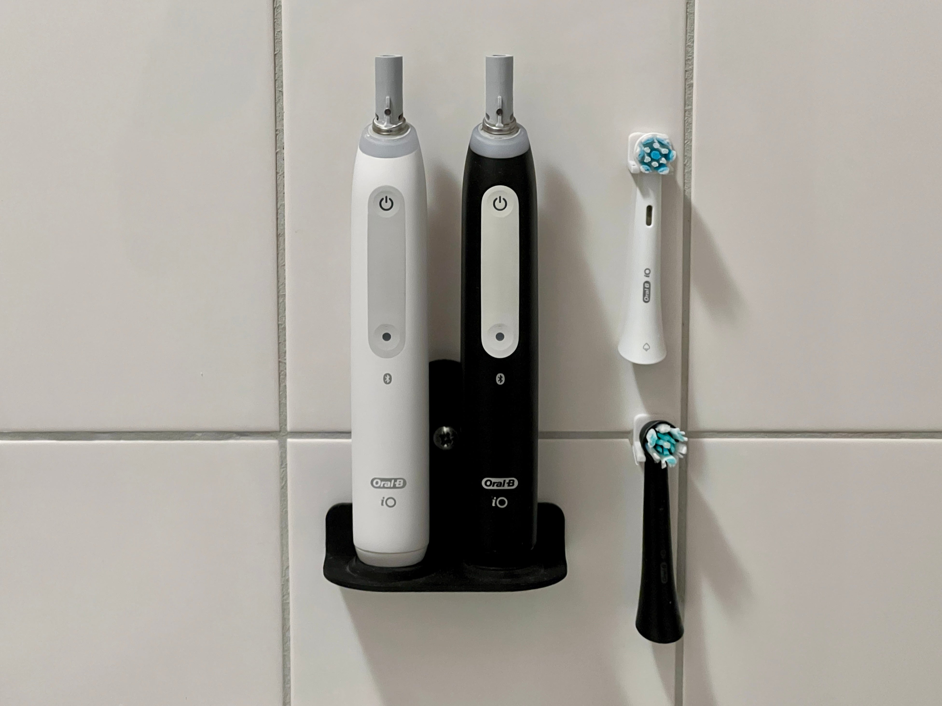 Soporte de pared para cepillo de dientes Oral-B