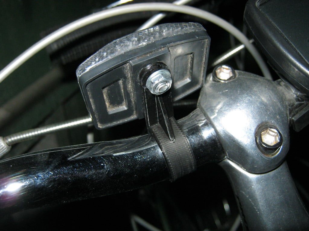 Soporte reflector de bicicleta flexible para manillar