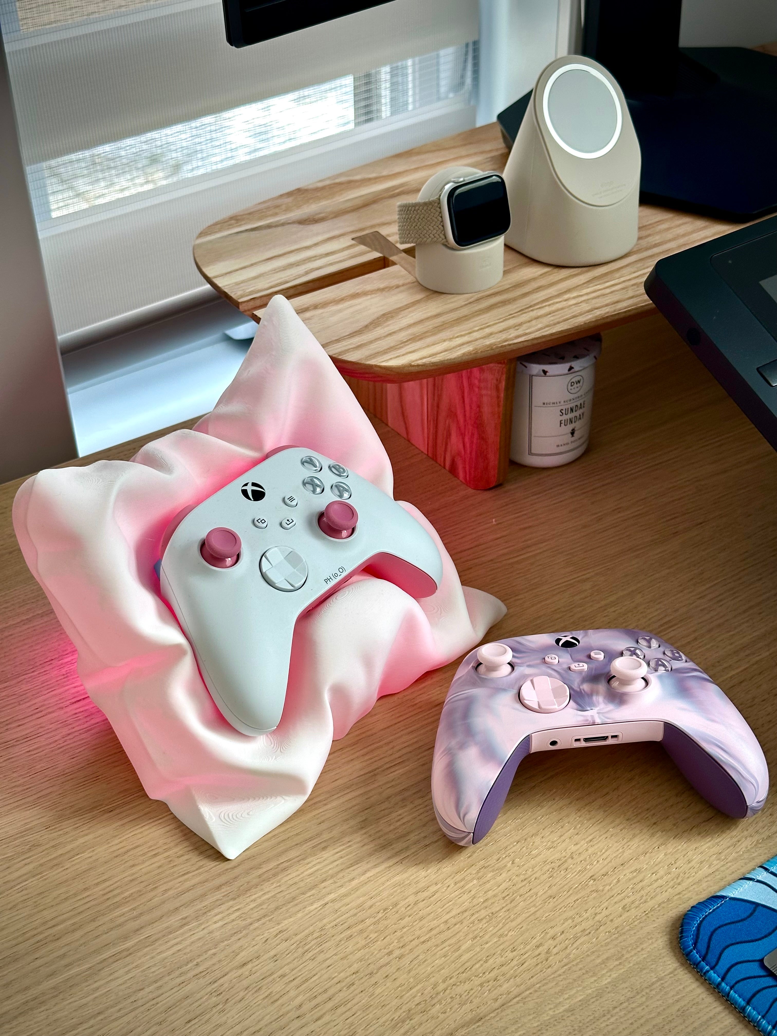 Soporte para mando de Xbox y Switch Pro