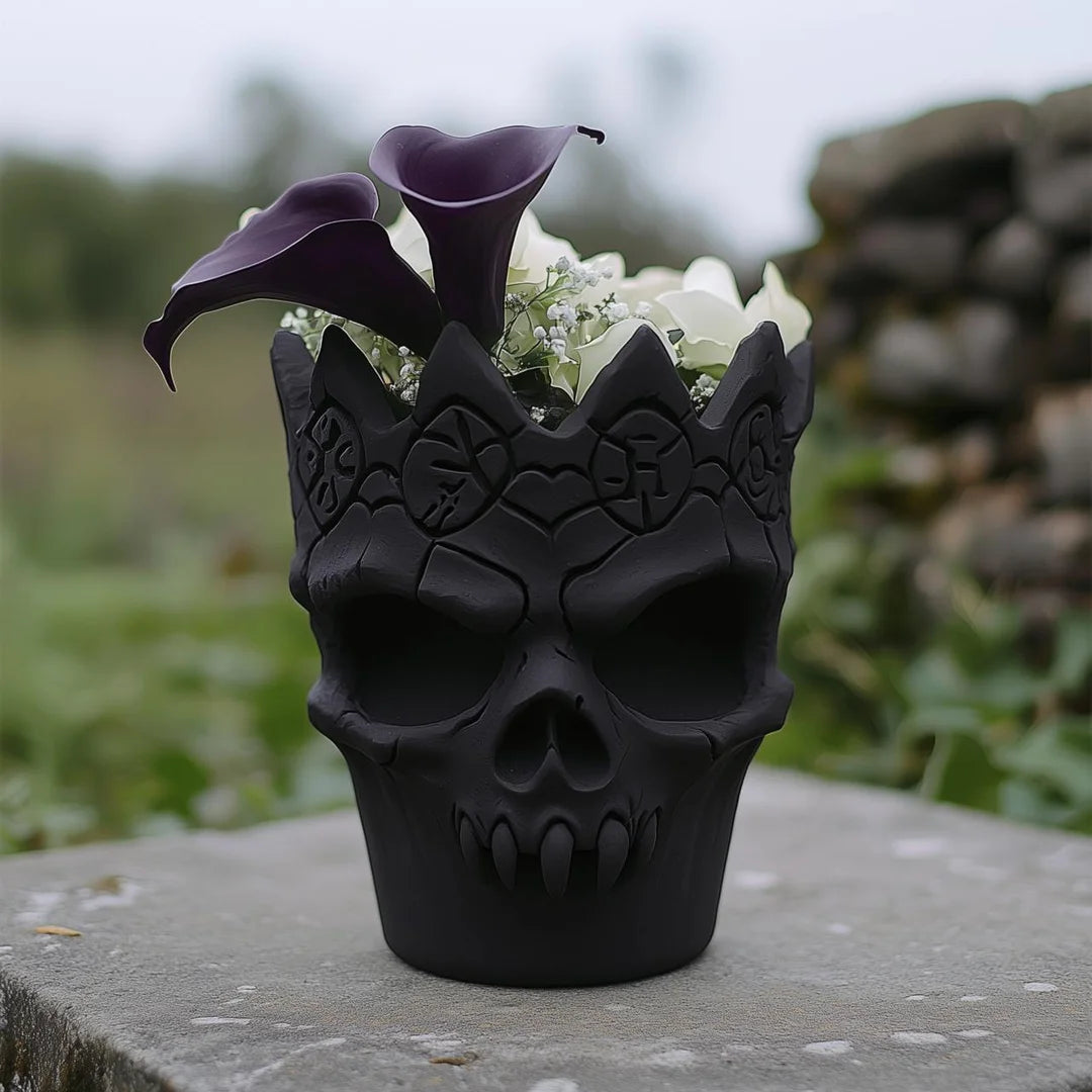 Jarrón gótico con corona de calavera – Decoración del hogar única