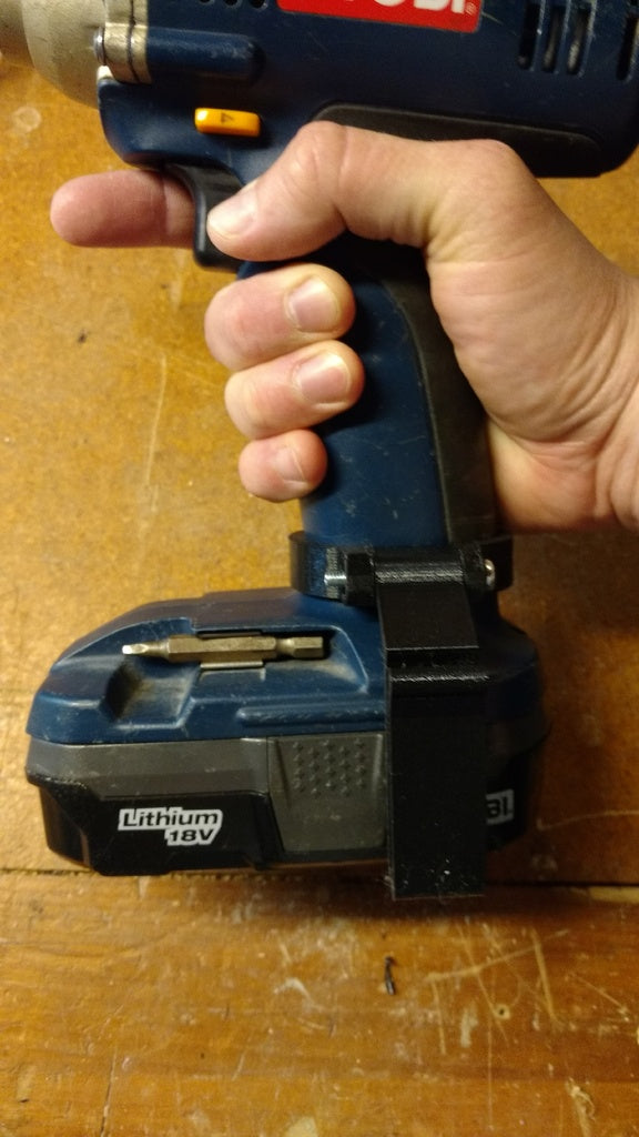 Práctico clip para cinturón para herramientas eléctricas inalámbricas con opciones de ajuste