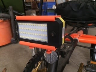 Soporte de luz para bicicleta - Soporte universal para luz de bicicleta