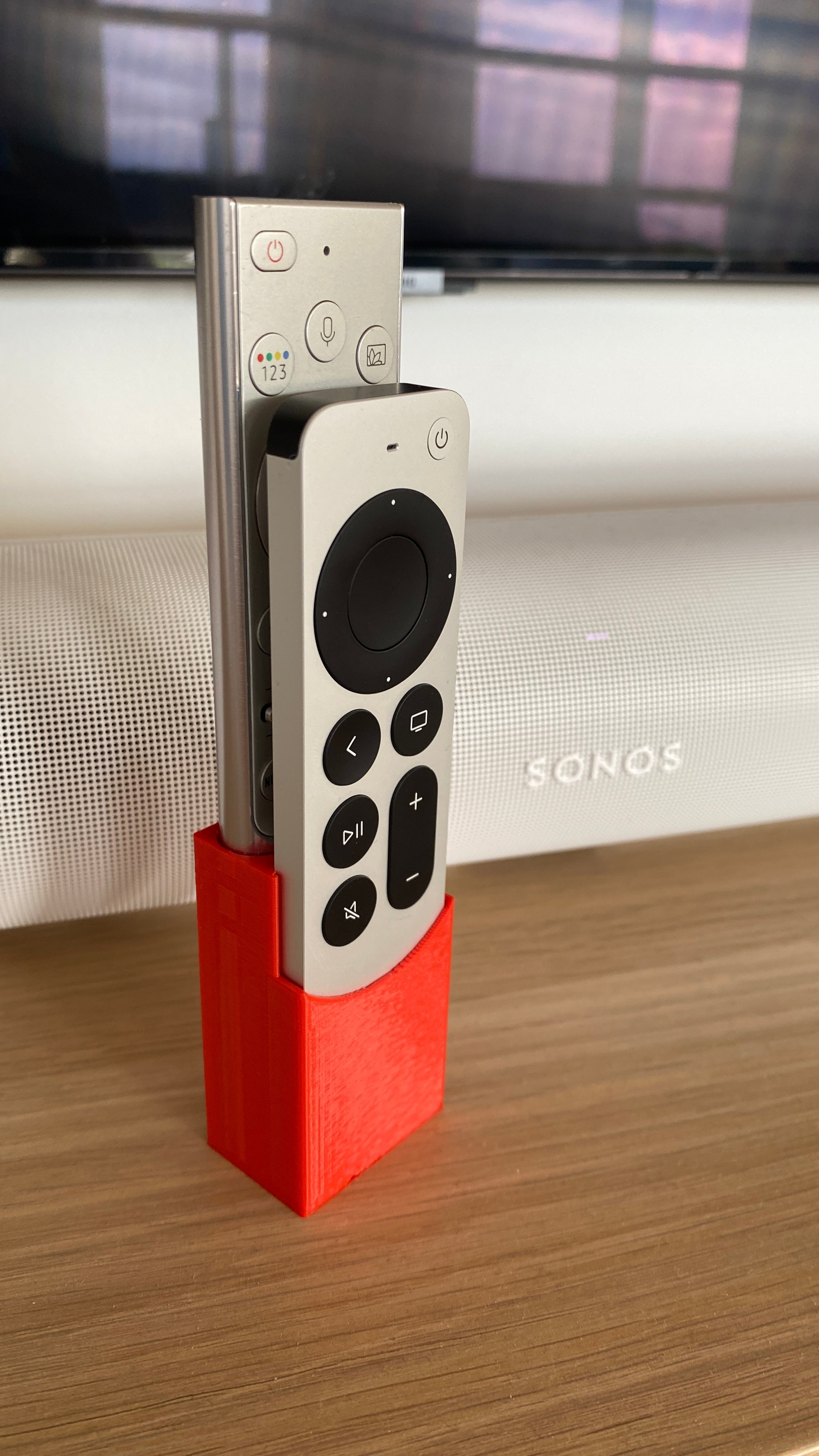 Montaje en pared para Apple TV (2021) y mando a distancia del televisor Samsung