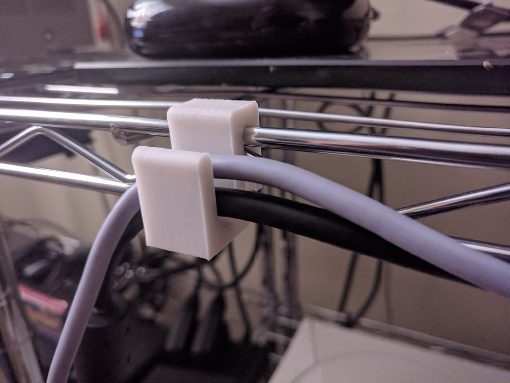 Soporte de cable para estantería de hilo